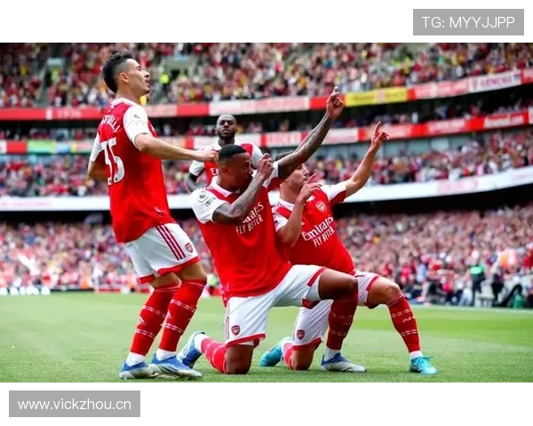 阿森纳阵容深度挑战显现,争冠进程中表现波动对赛季走势形成制约 阿森纳阵容深度挑战显现,争冠进程中表现波动对赛季走势形成制约