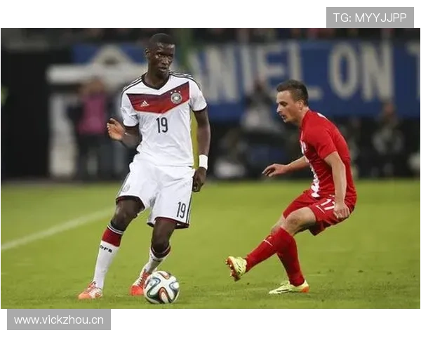 安东尼奥·吕迪格德甲一线队首秀解析