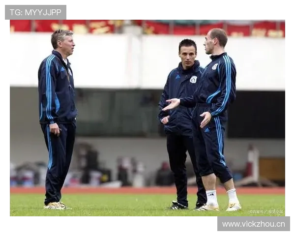 维尔茨与贝林厄姆:全能中场的战术角色及进攻参与度对比分析 维尔茨与贝林厄姆:全能中场的战术角色及进攻参与度对比分析