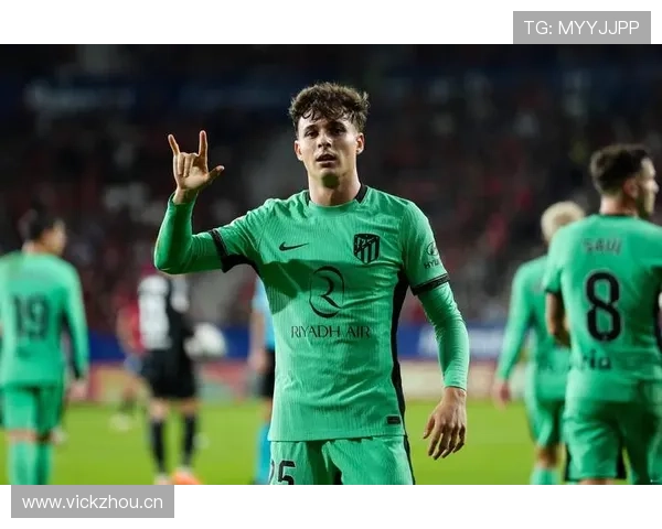 里克尔梅与哈维在传控节奏下驱动方式分化与集中趋势