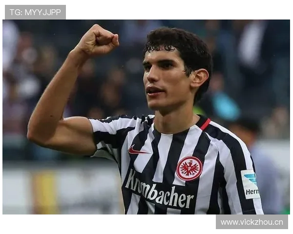 弗朗西斯突破得分效率提升明显 拉开与同位置得分手差距